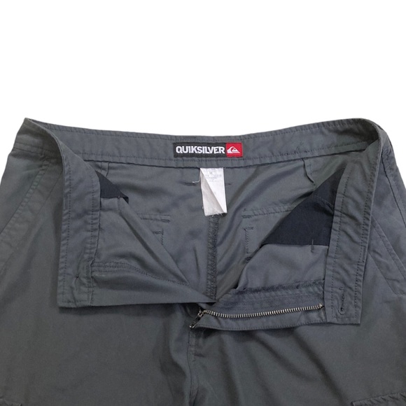 Quicksilver Dark Grey Cargo Shorts. Men’s 34. - Picture 3 of 6